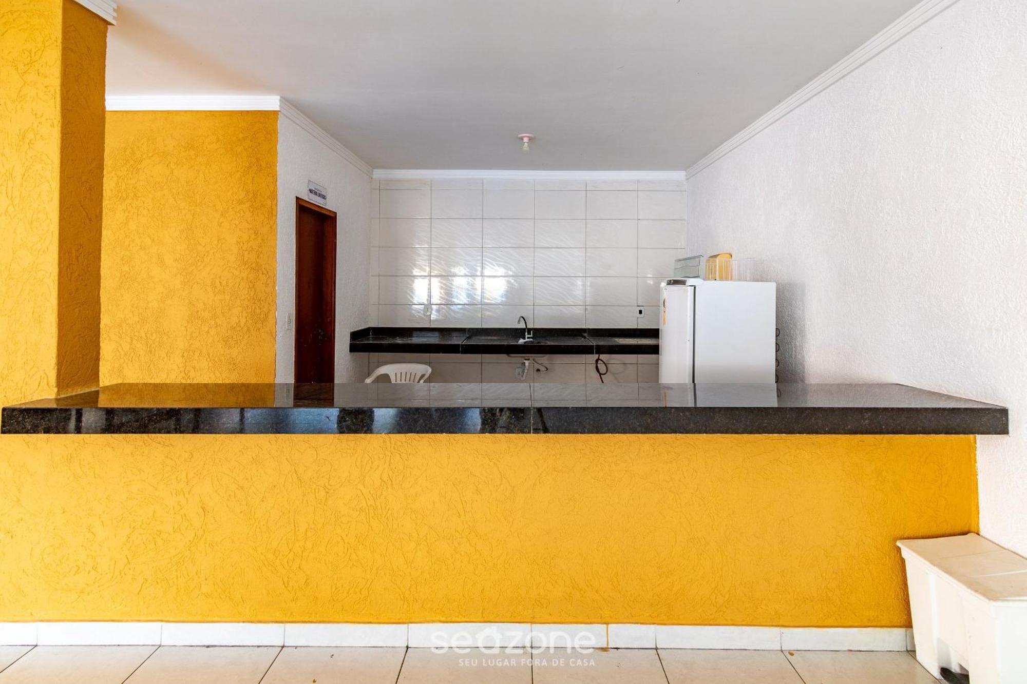 Com Piscina Na Do Muta Em Porto-ba - Mut Porto Seguro